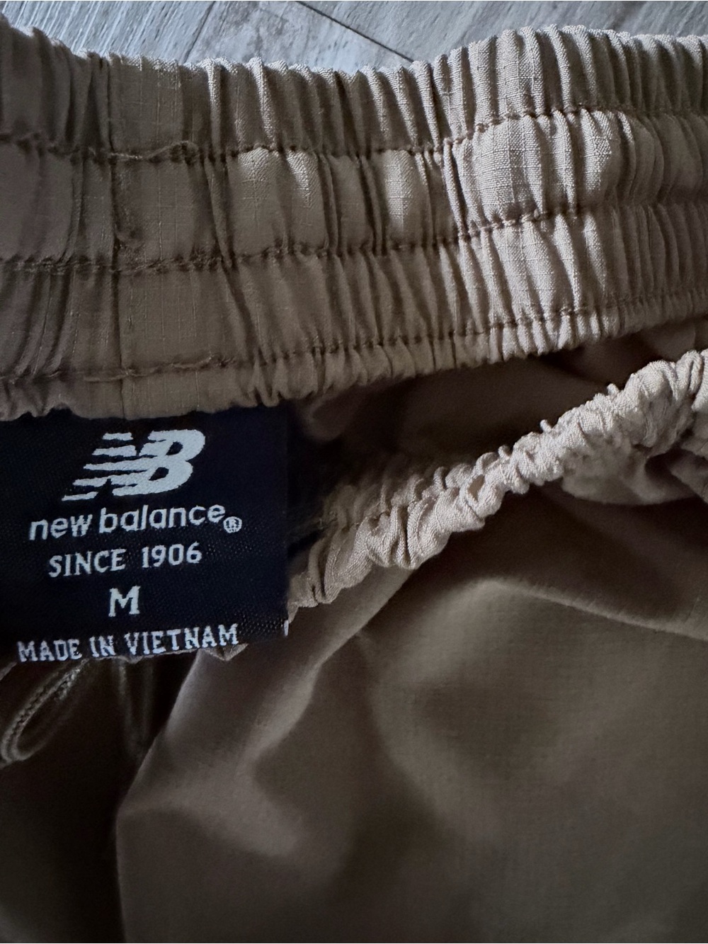 New Balance Men pants - Picture 5 of 9